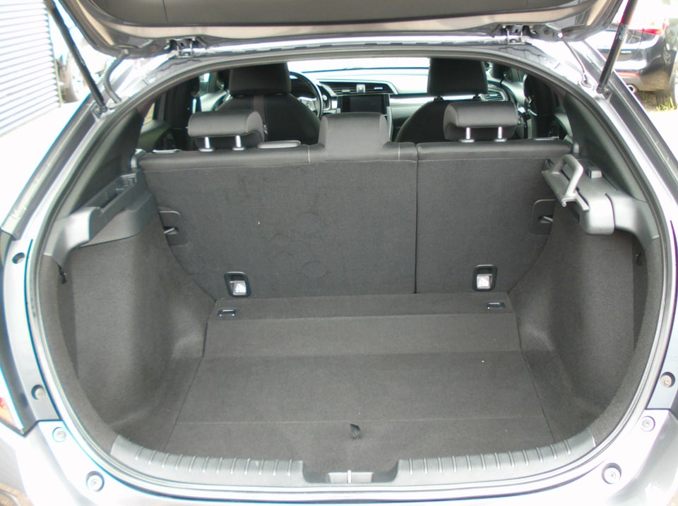 Honda Civic 1,6 i-DTEC Elegance 5d