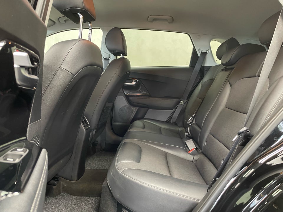 Kia Niro 1,6 PHEV Advance DCT 5d