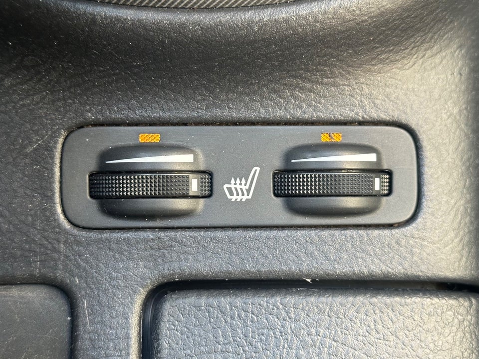 Toyota Avensis 1,8 VVT-i Sol stc. 5d