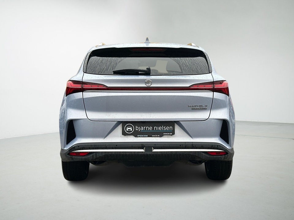 MG Marvel R Luxury 5d