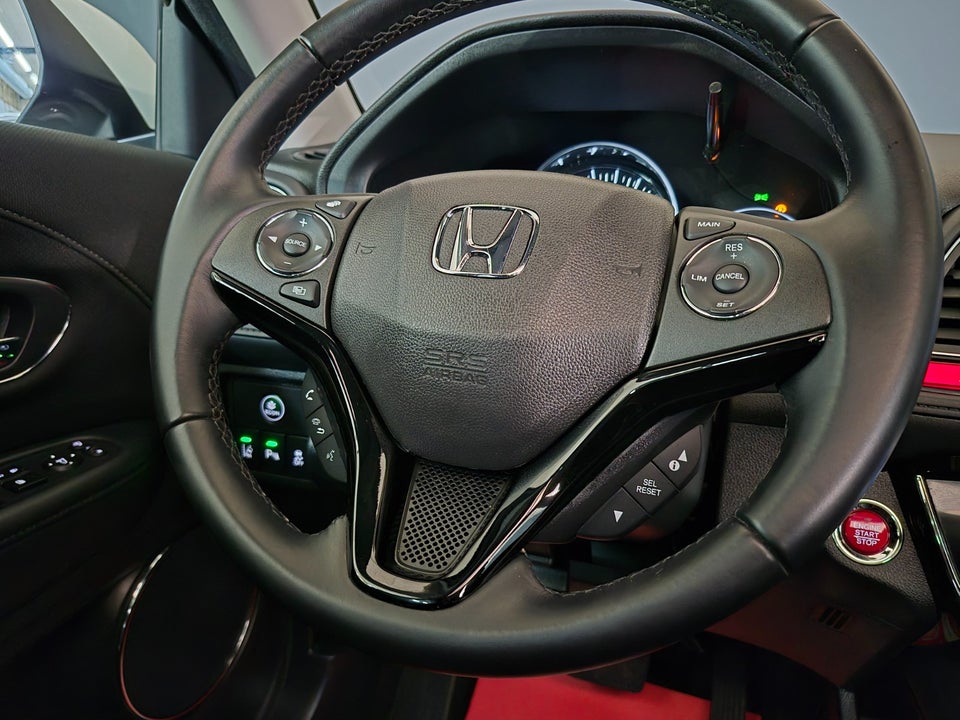 Honda HR-V 1,5 i-VTEC Executive CVT 5d