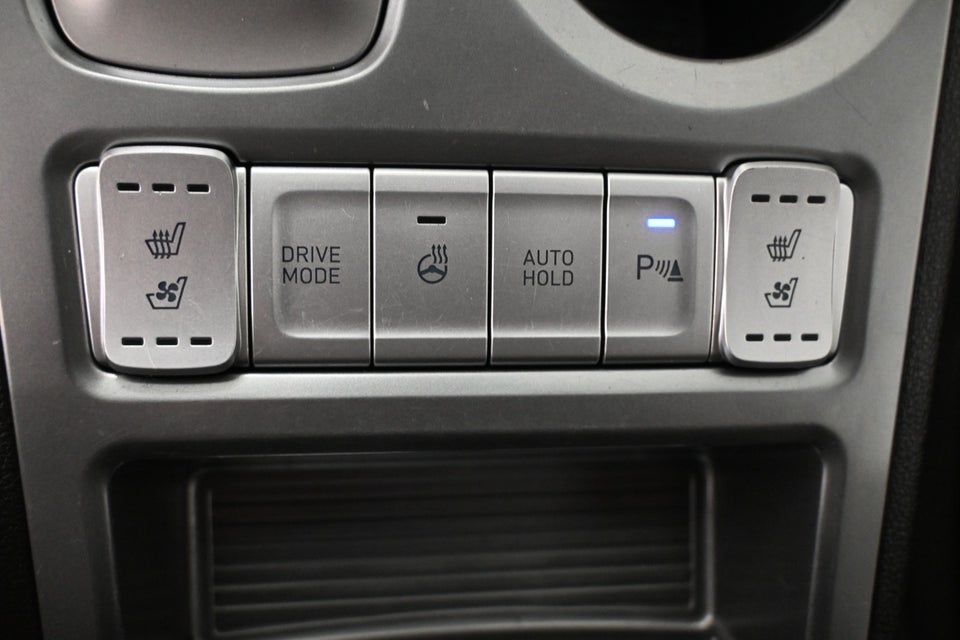 Hyundai Kona 64 EV Premium 5d