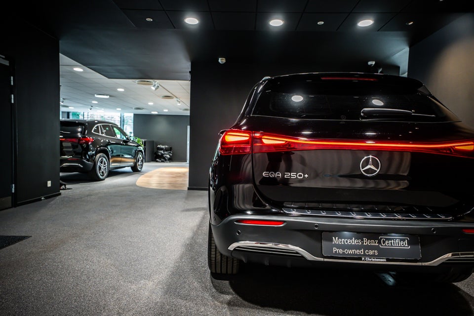 Mercedes EQA250+ AMG Advance 5d