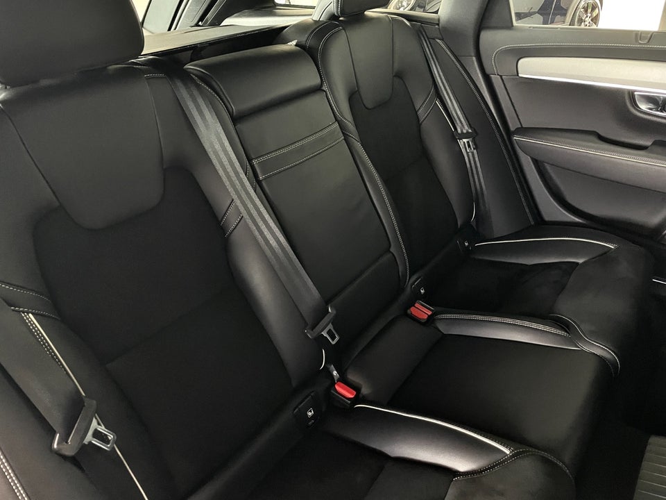 Volvo V90 2,0 T6 ReCharge R-Design aut. AWD 5d