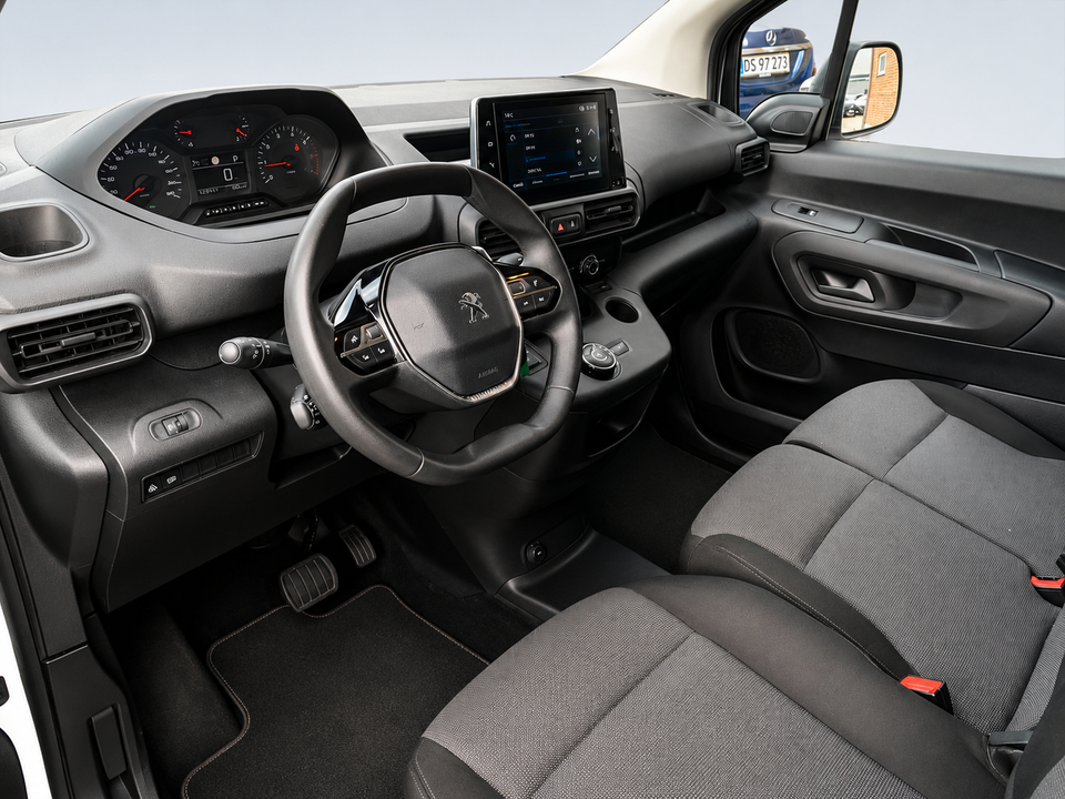 Peugeot Partner 1,5 BlueHDi 130 L1V1 Plus EAT8 Van