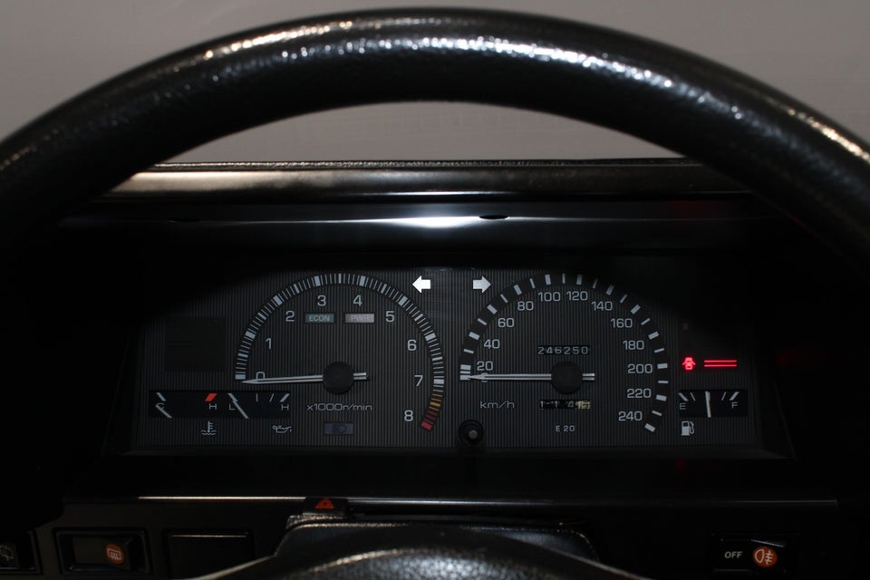 Toyota Corolla 1,6 GT Coupé 3d