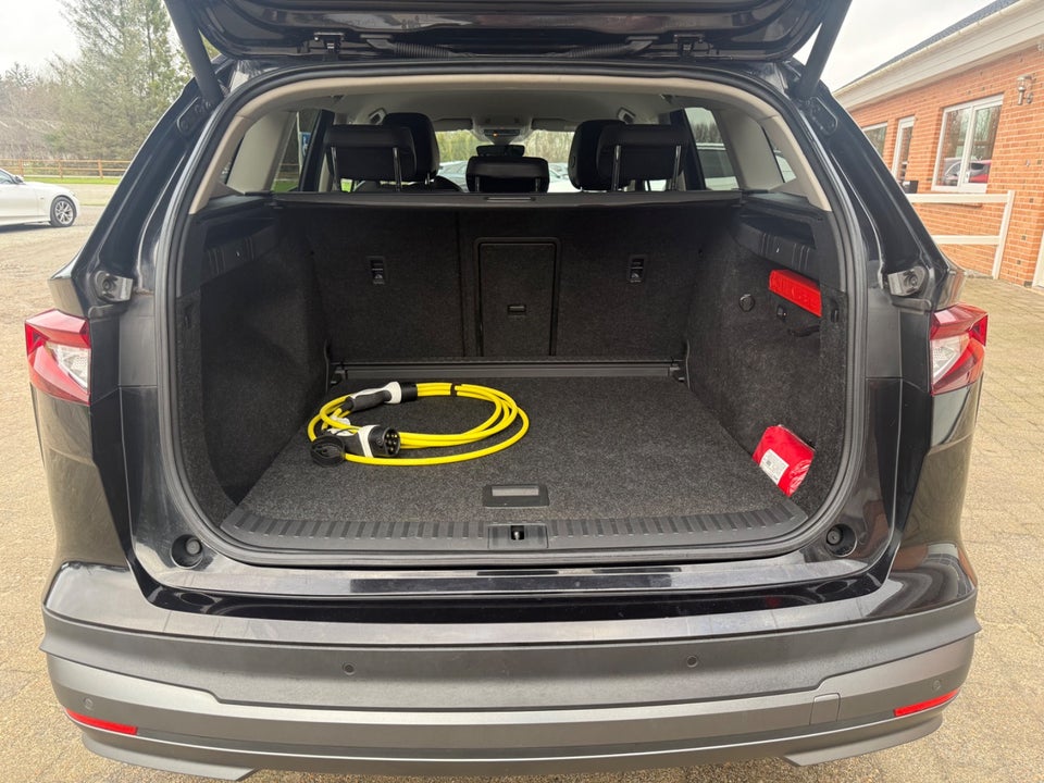 Skoda Enyaq 80 iV Suite 5d