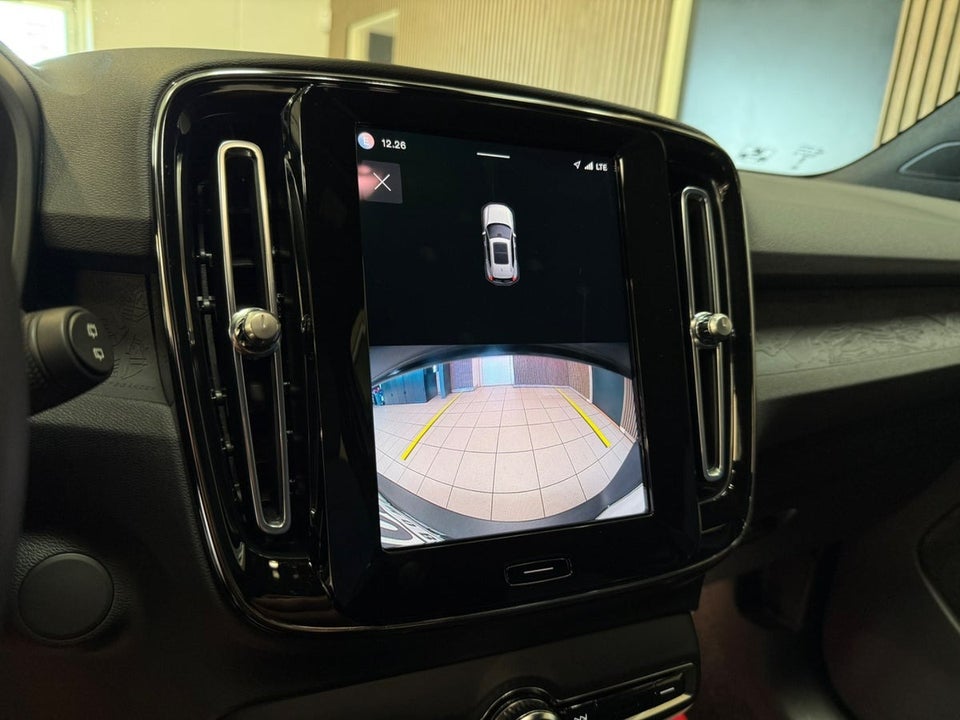 Volvo XC40 P6 ReCharge Core 5d