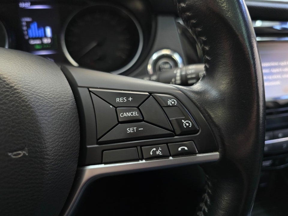 Nissan Qashqai 1,2 Dig-T 115 Tekna 5d