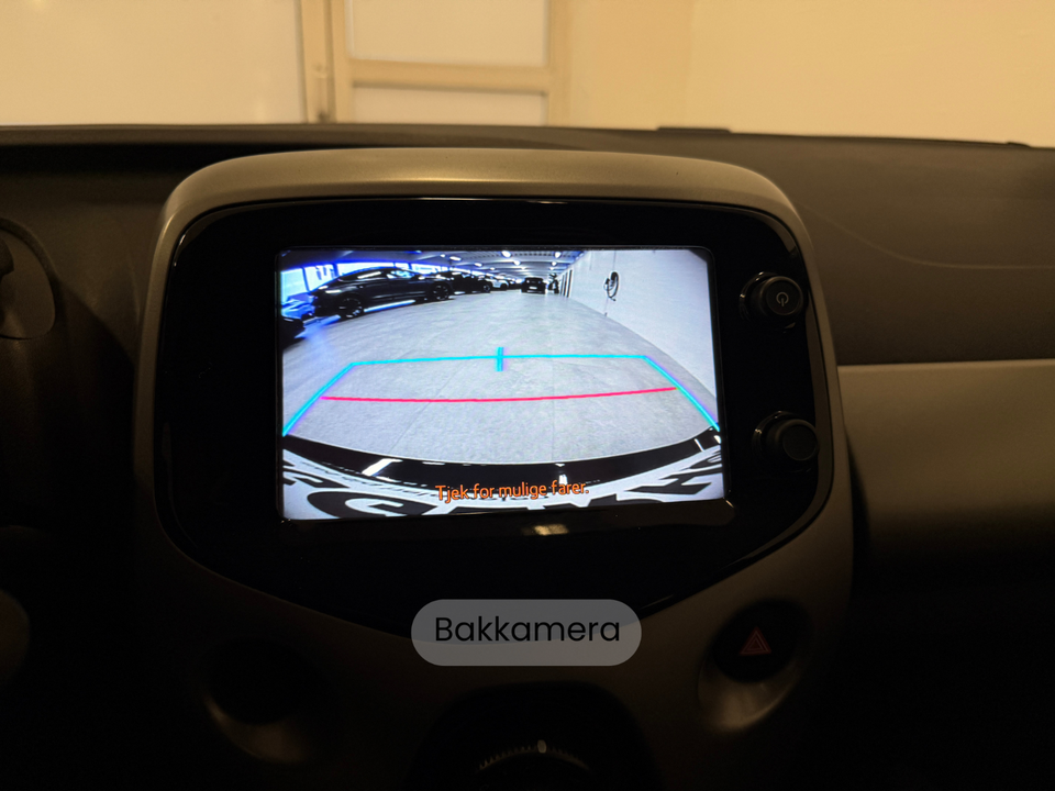 Toyota Aygo 1,0 VVT-i x-play 5d