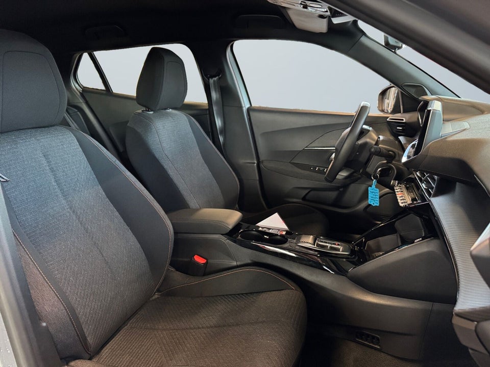 Peugeot e-2008 54 Style 5d