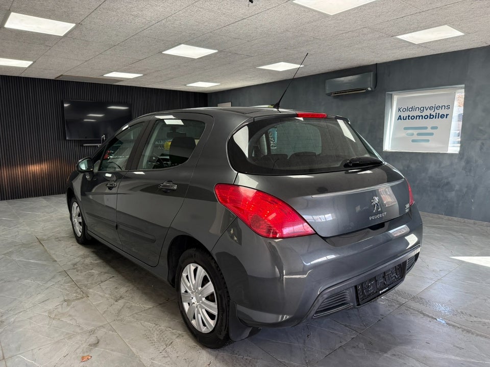 Peugeot 308 1,6 e-HDi 112 Access 5d