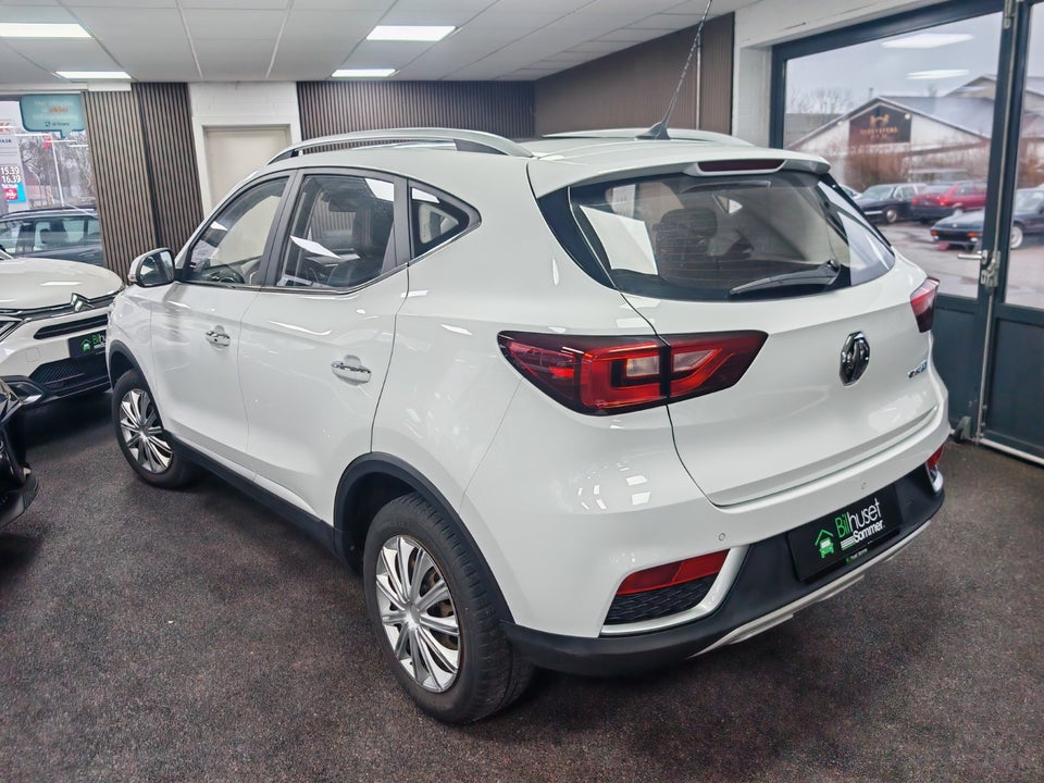 MG ZS EV Luxury 5d