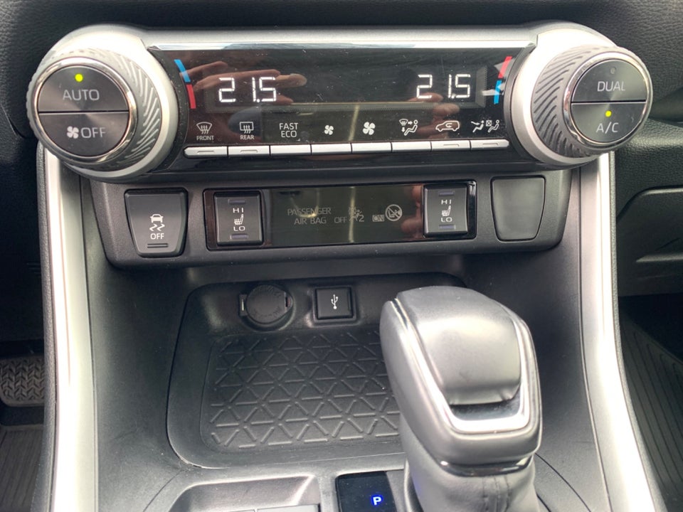 Toyota RAV4 2,5 Hybrid H3 Comfort MDS 5d