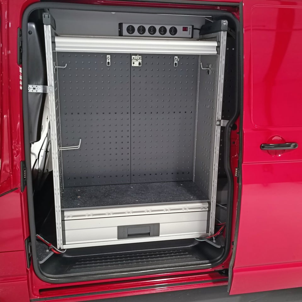 VW Transporter 2,0 TDi 150 Kassevogn DSG lang