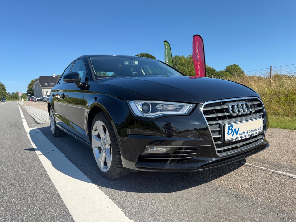 Audi A3 2,0 TDi 150 Sport S-tr. 4d