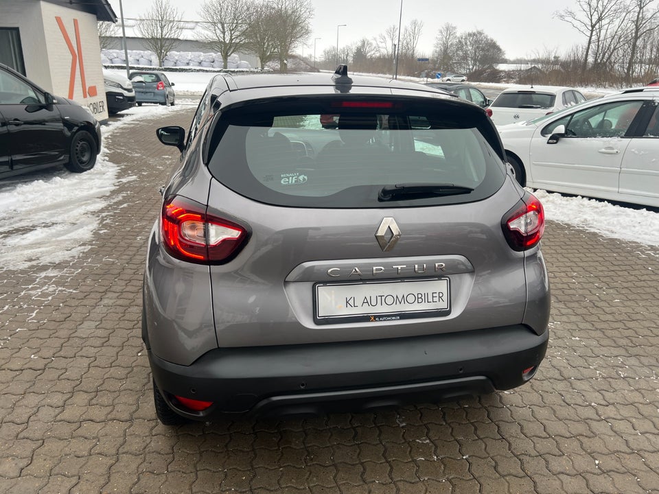 Renault Captur 0,9 TCe 90 Intens 5d