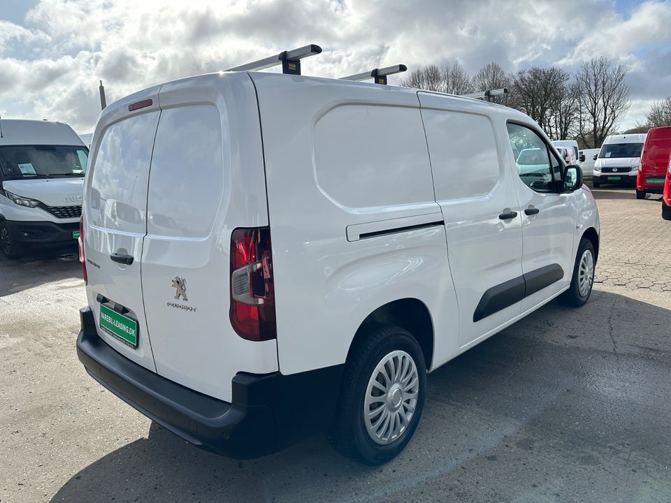 Peugeot Partner 1,5 BlueHDi 100 L2V2 Plus Van