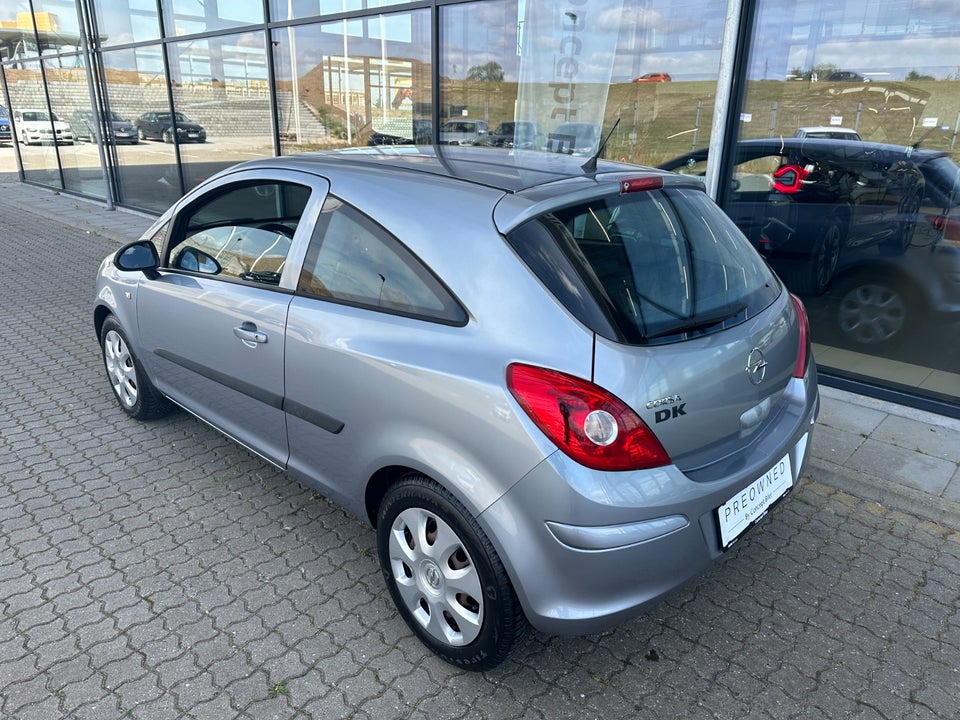 Opel Corsa 1,4 16V Enjoy 3d