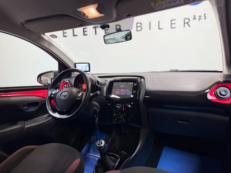 Toyota Aygo 1,0 VVT-i x-cite 5d