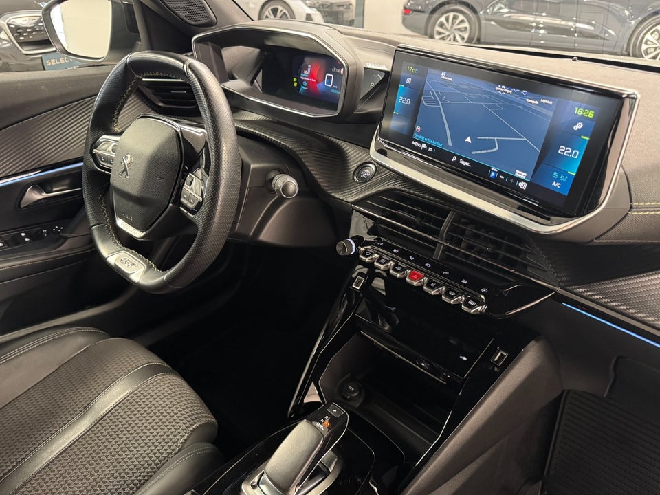 Peugeot e-2008 50 GT Line 5d