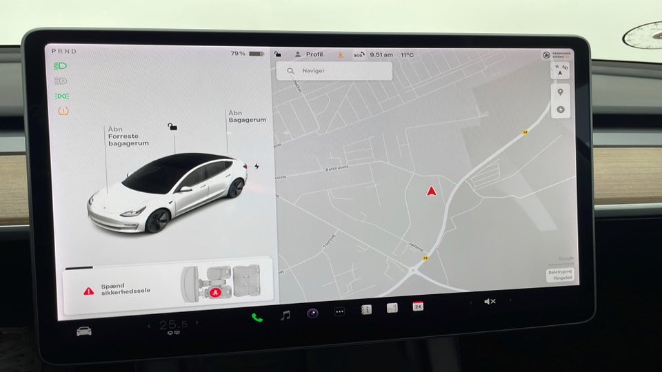 Tesla Model 3 Long Range AWD 4d