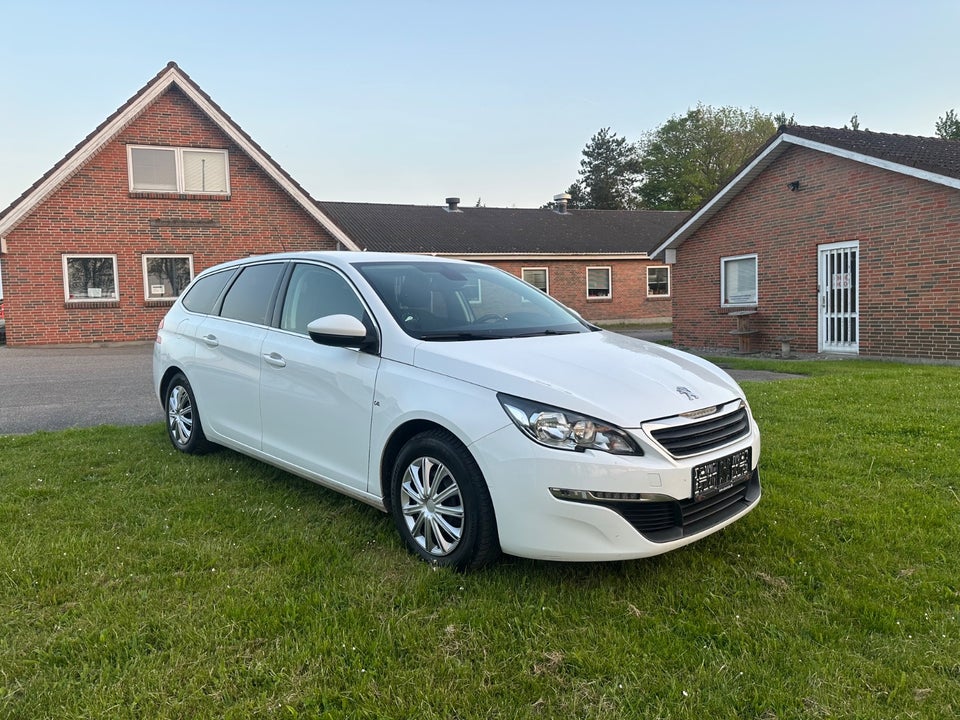 Peugeot 308 1,6 BlueHDi 120 Active SW 5d