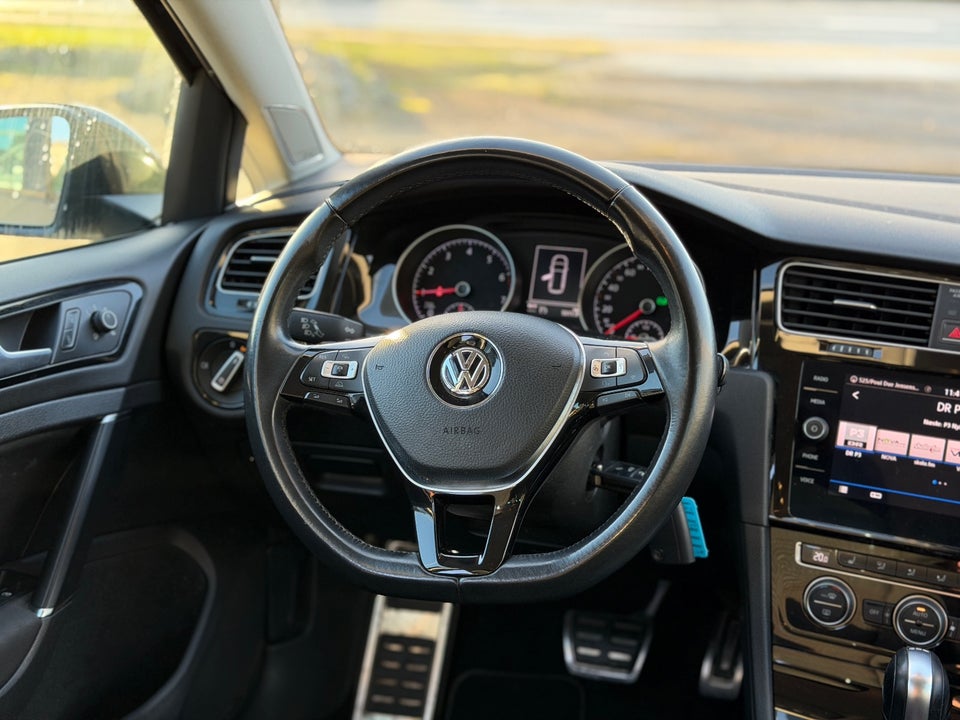 VW Golf VII 1,5 TSi 130 Highline Variant 5d