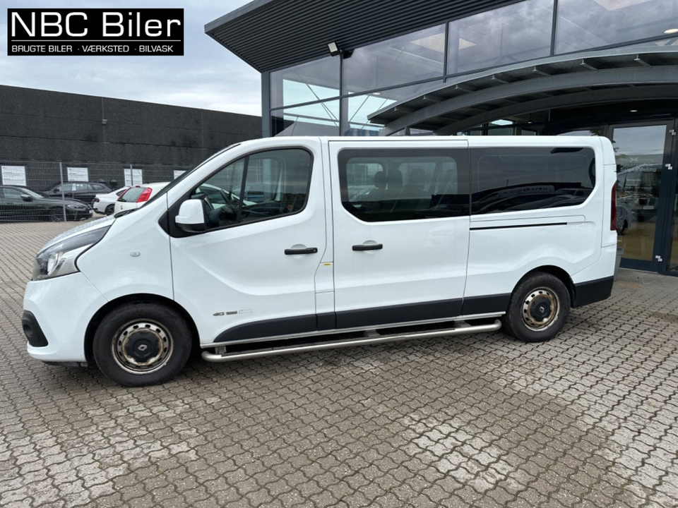 Renault Trafic T29 1,6 dCi 125 L2H1 Grand Passenger