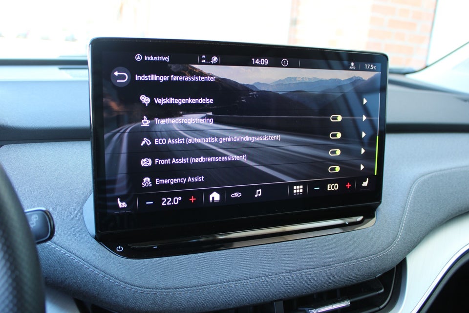 Skoda Enyaq 80 iV Loft 5d