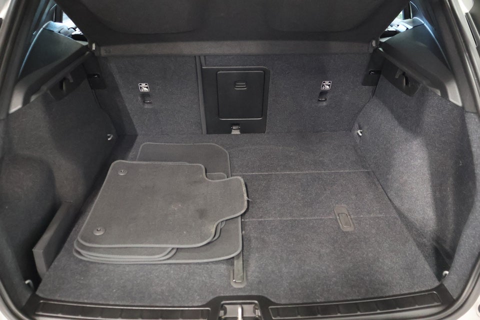 Volvo XC40 P8 ReCharge Twin Ultimate 5d