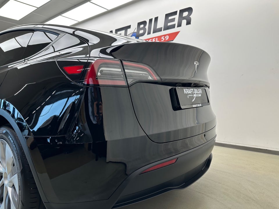 Tesla Model Y RWD 5d