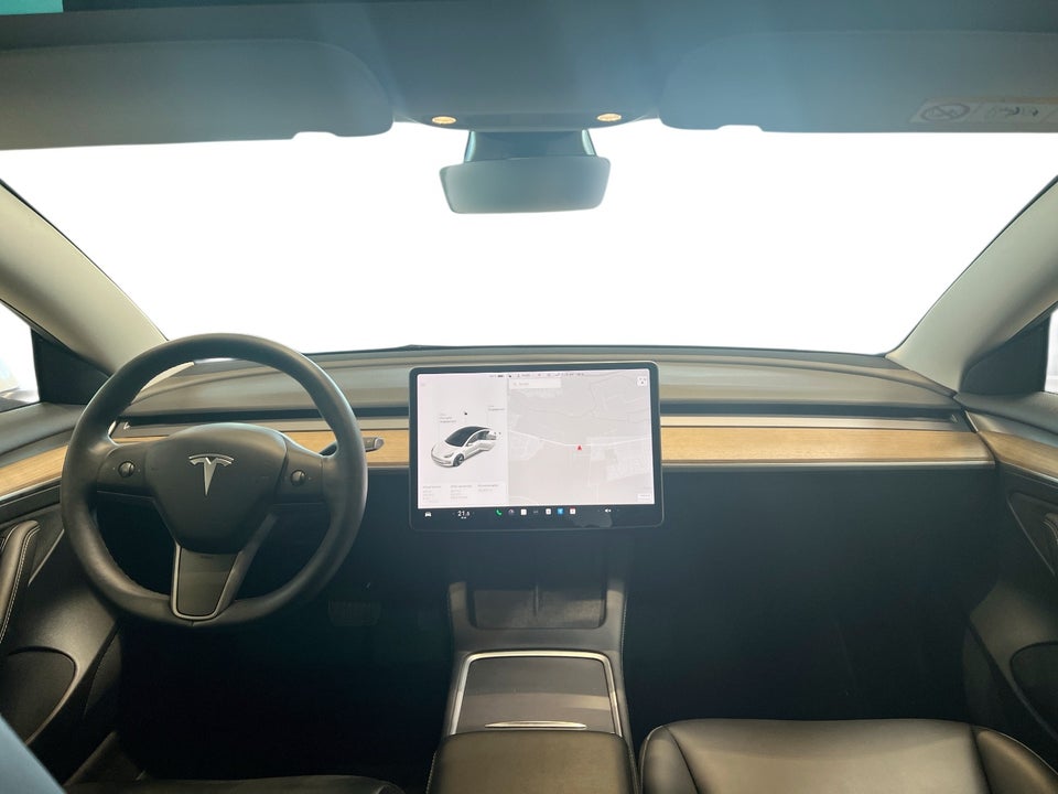Tesla Model 3 RWD 4d