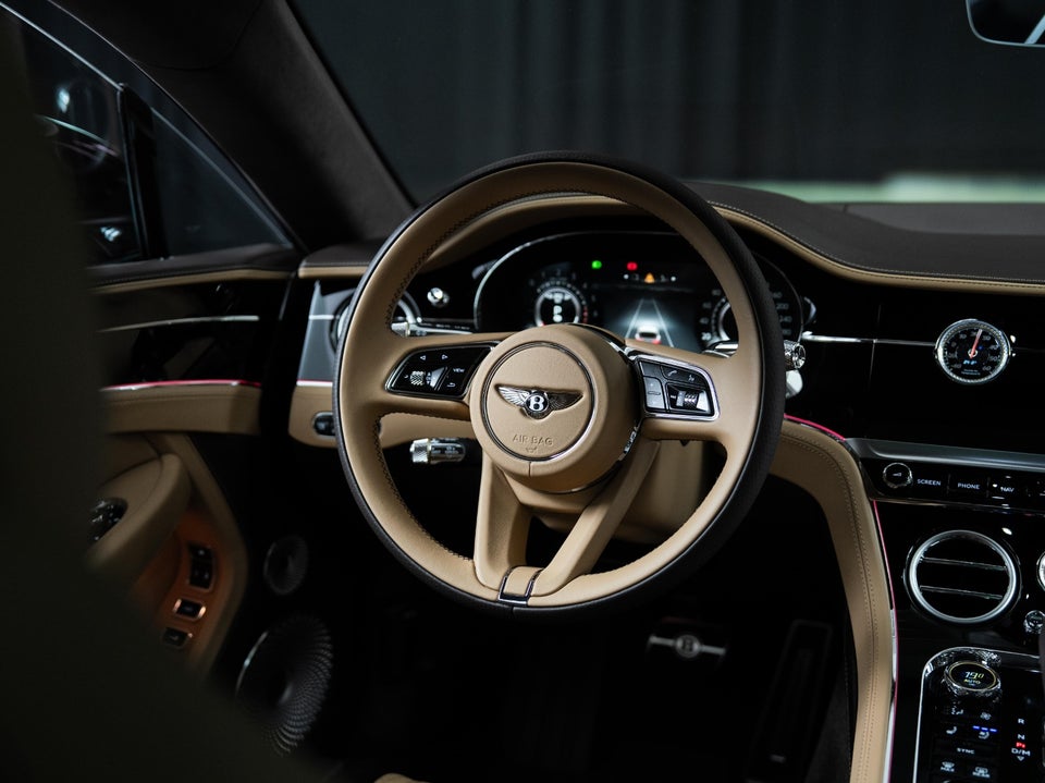 Bentley Continental GT 4,0 V8 Hybrid Azure aut. 2d