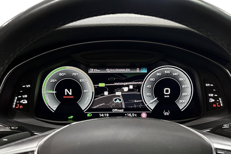 Audi A6 50 TFSi e Sport Prestige Avant quattro S-tr. 5d