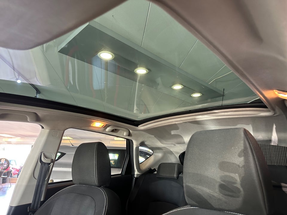 Nissan Qashqai 1,6 Tekna 5d