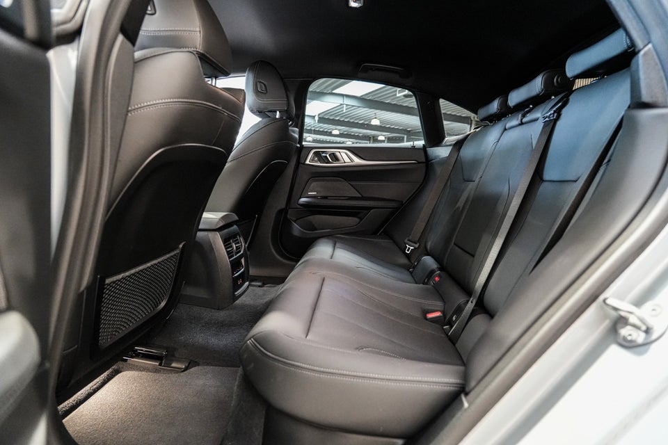 BMW i4 eDrive40 Fully Charged M-Sport 5d