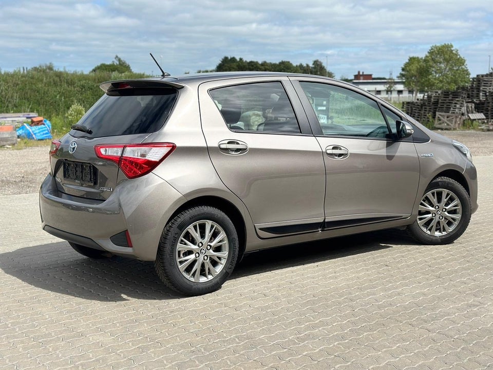 Toyota Yaris 1,5 Hybrid H2 Exclusive e-CVT 5d