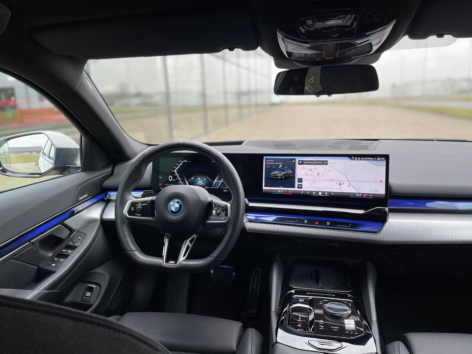 BMW i5 eDrive40 Touring M-Sport Pro 5d