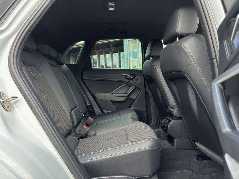 Audi Q3 45 TFSi e S-line plus S-tr. 5d