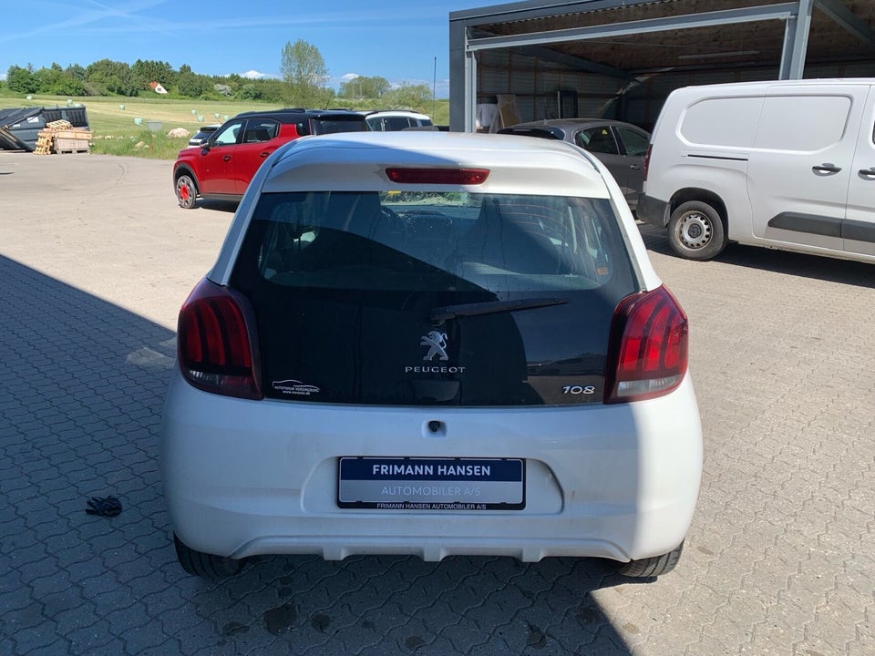 Peugeot 108 1,0 e-VTi 72 Allure+ 5d