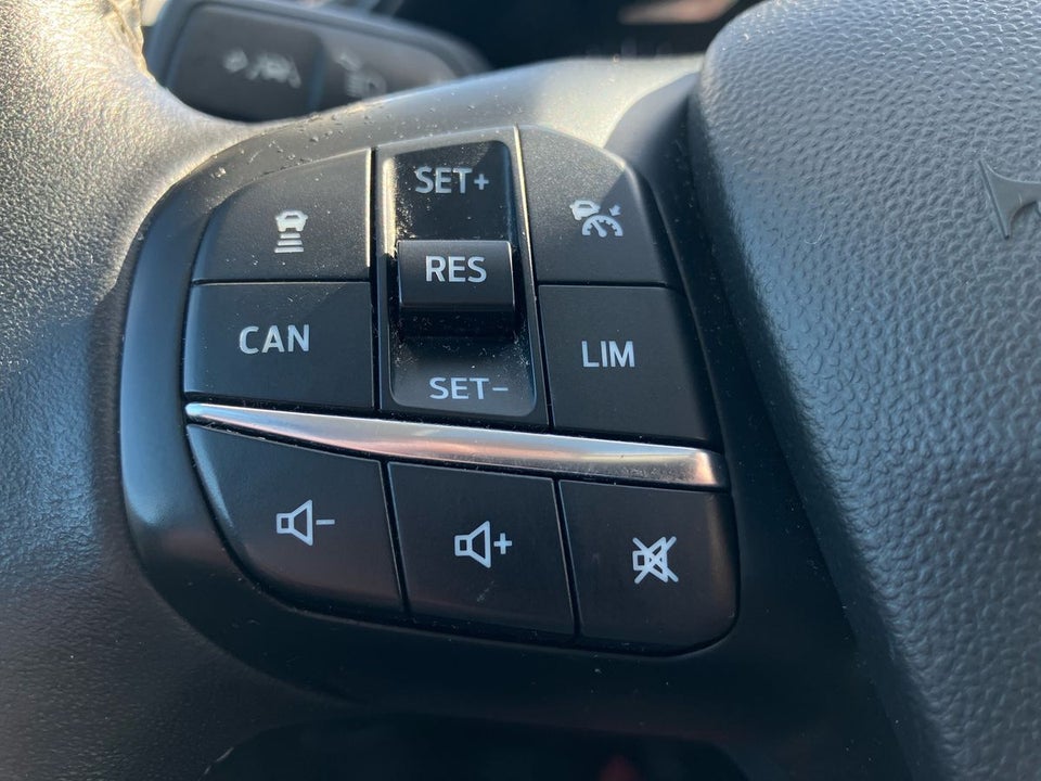 Ford Fiesta 1,0 EcoBoost Vignale 5d