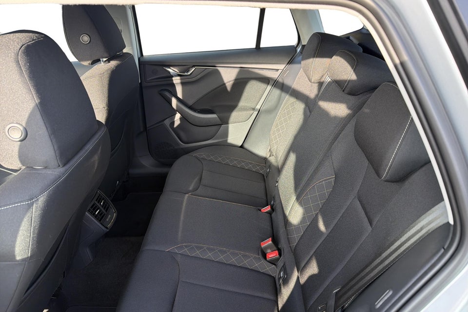 Skoda Kamiq 1,0 TSi 110 Dynamic DSG 5d