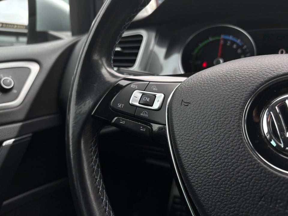 VW e-Golf VII 5d