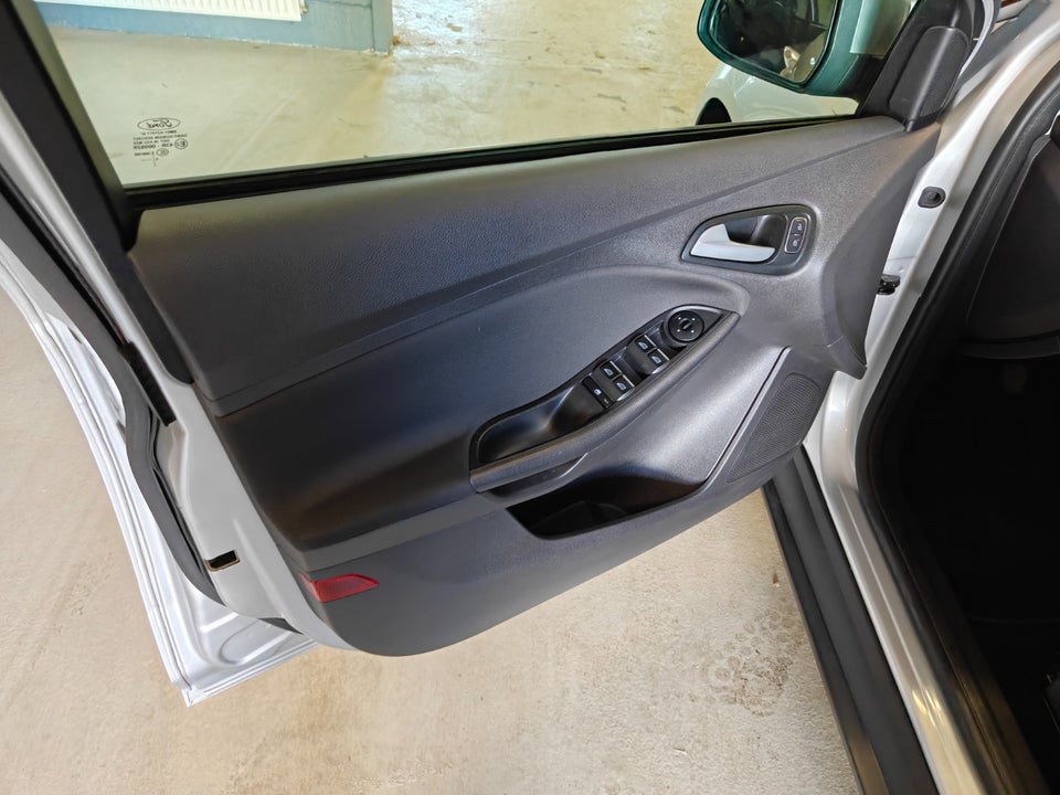 Ford Focus 1,0 SCTi 125 Trend stc. 5d
