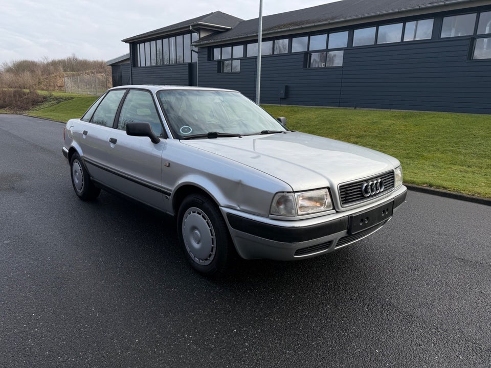 Audi 80 2,0 E 4d