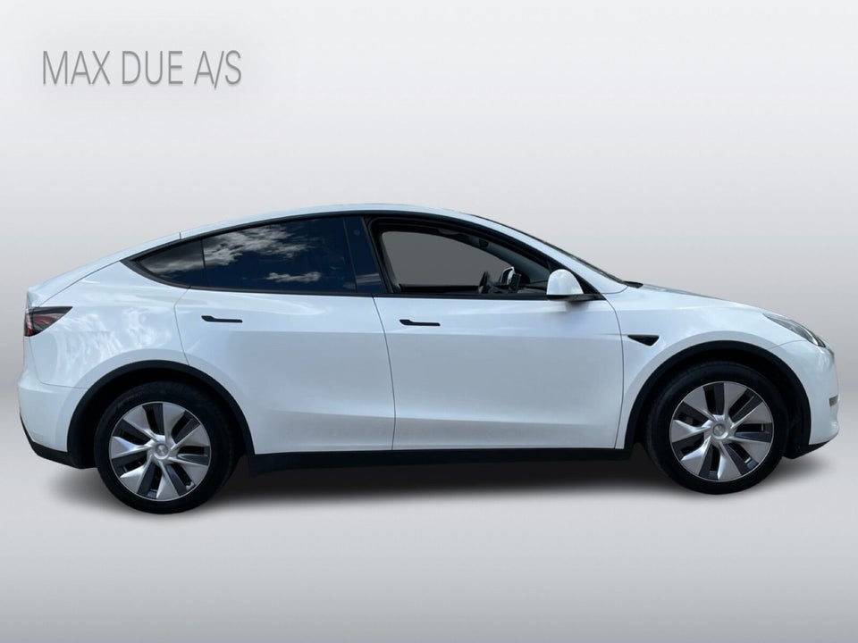 Tesla Model Y Long Range AWD 5d