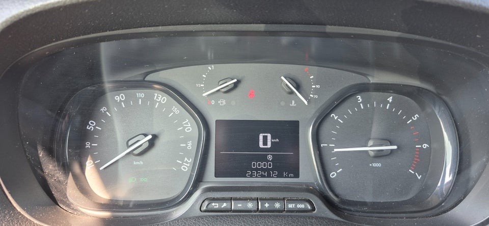 Citroën Jumpy 2,0 BlueHDi 120 L2N2