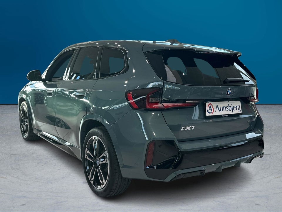 BMW iX1 eDrive20 M-Sport 5d