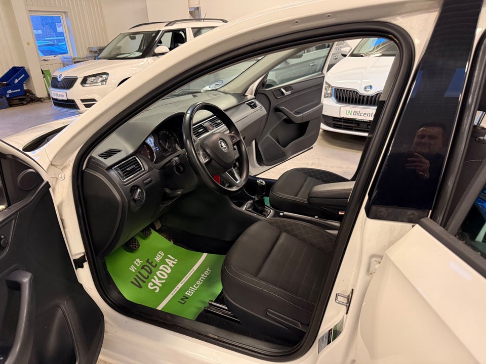 Skoda Rapid 1,2 TSi 90 Ambition 5d